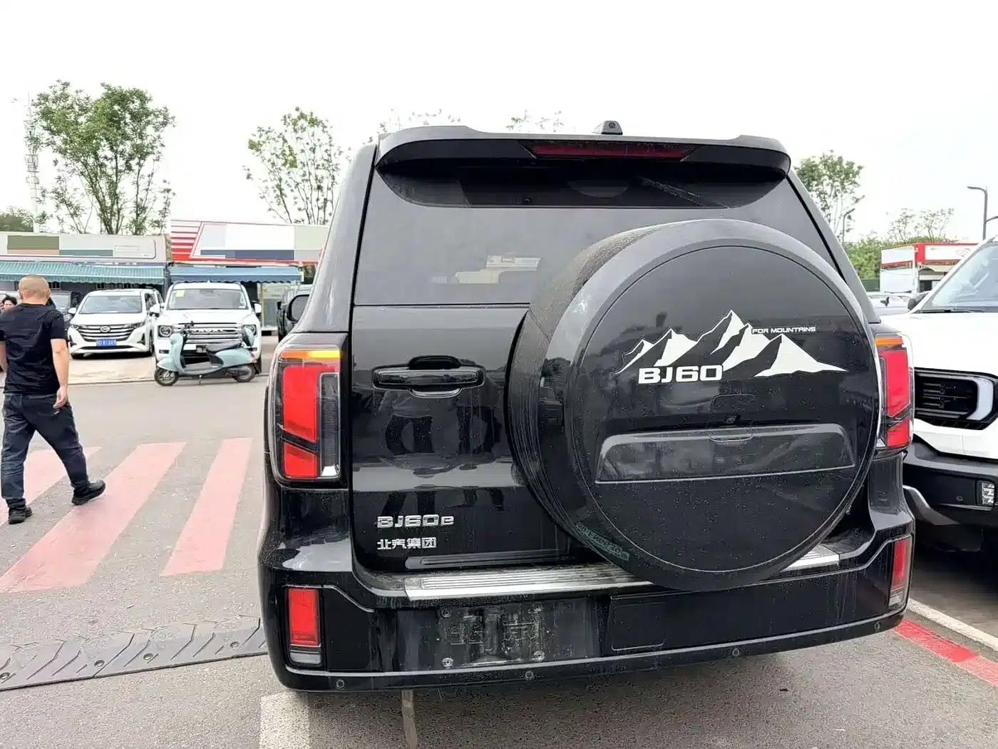 Beijing BJ60 Extended Range 2024 Model, 5-Seater Extended Range Advanced Edition — миниатюра 8