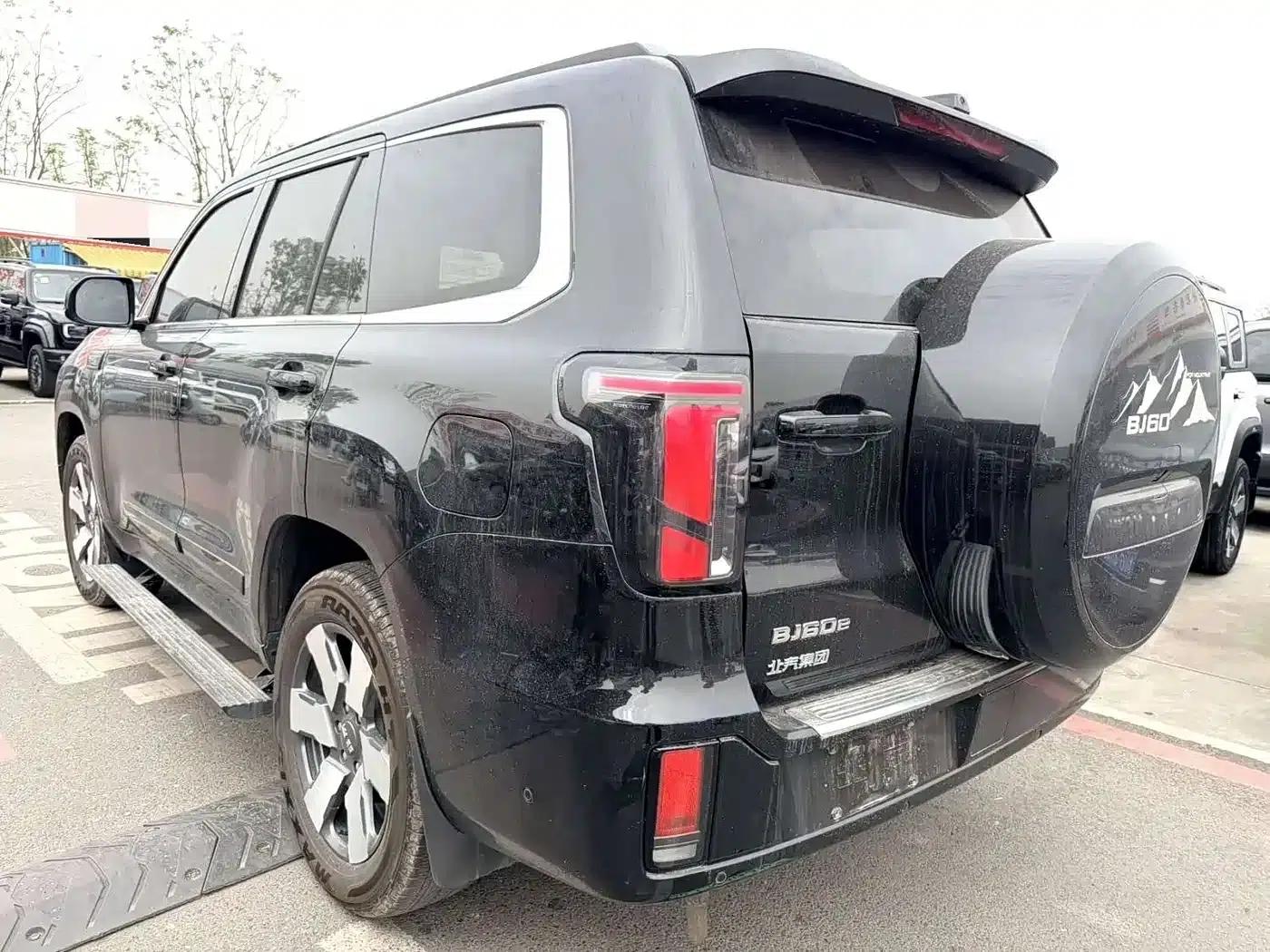 Beijing BJ60 Extended Range 2024 Model, 5-Seater Extended Range Advanced Edition — миниатюра 9