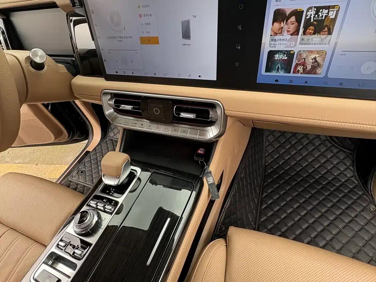 Beijing BJ60 Extended Range 2024 Model, 5-Seater Extended Range Advanced Edition — миниатюра 8