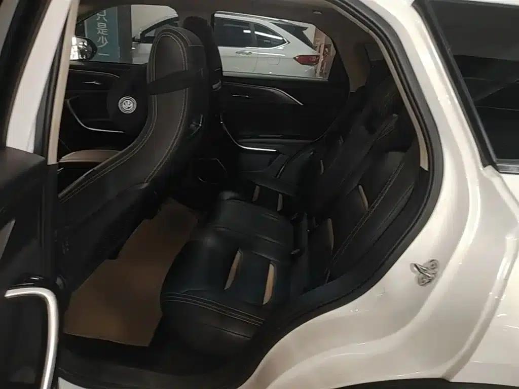 Bestune T77 2019 230 TID Automatic Luxury Edition (National V Emission Standard) — миниатюра 17
