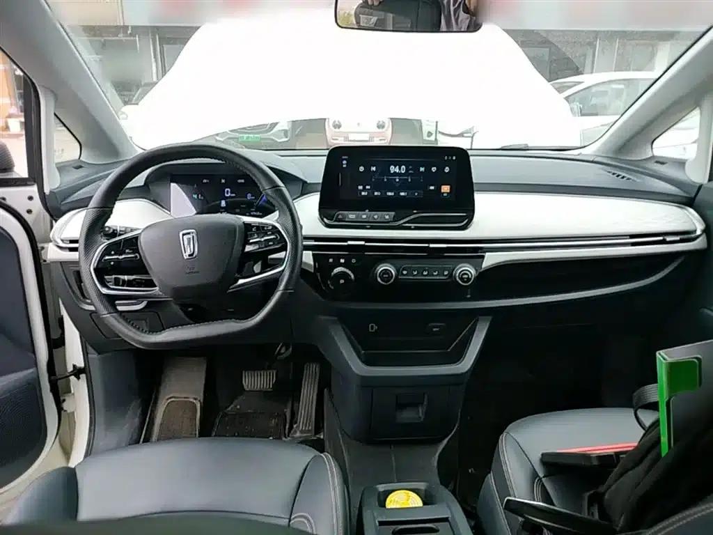 Bestune NAT 2023 PRO Comfort Travel Battery Swapping Edition: 401km — миниатюра 10