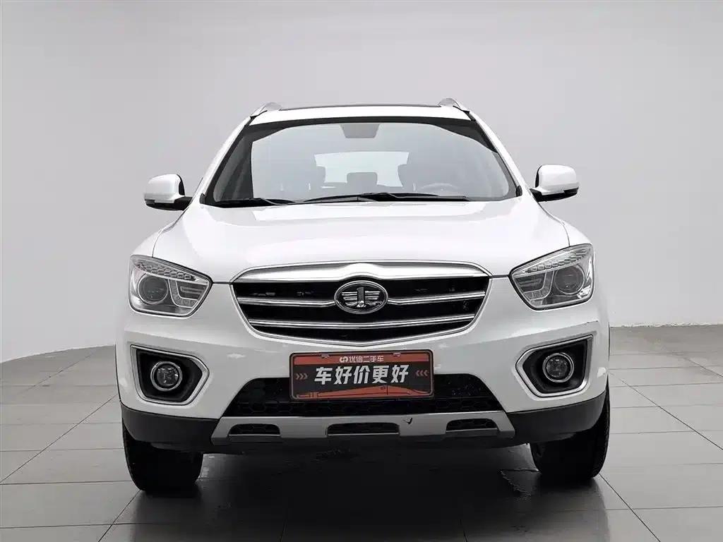 Besturn X80 2013 2.0L Automatic Luxury Edition — миниатюра 3