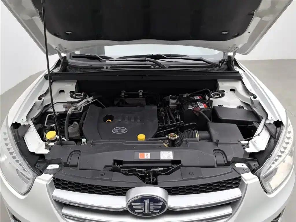 Besturn X80 2013 2.0L Automatic Luxury Edition — миниатюра 6