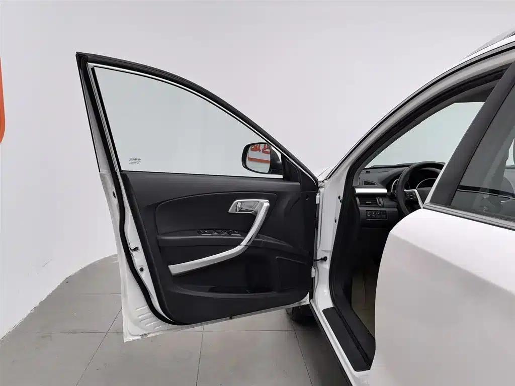 Besturn X80 2013 2.0L Automatic Luxury Edition — миниатюра 8