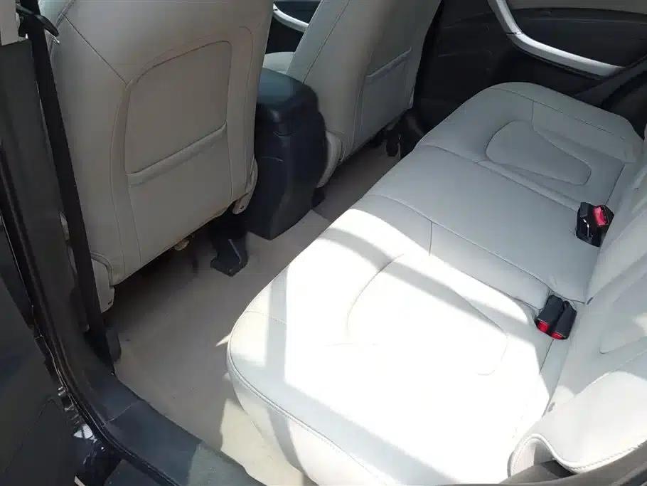 Besturn X80 2013 2.0L Automatic Luxury Edition — миниатюра 11