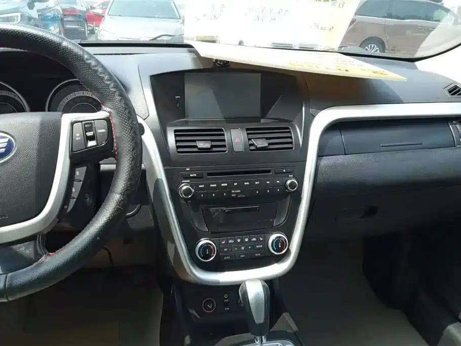 Besturn X80 2013 2.0L Automatic Luxury Edition — миниатюра 13