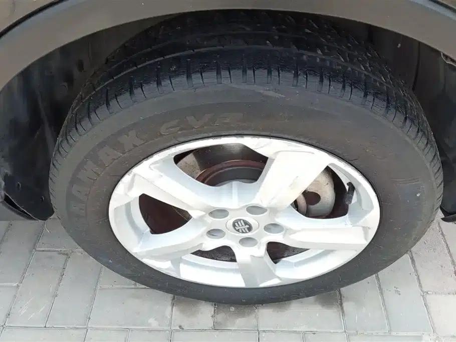 Besturn X80 2013 2.0L Automatic Luxury Edition — миниатюра 6