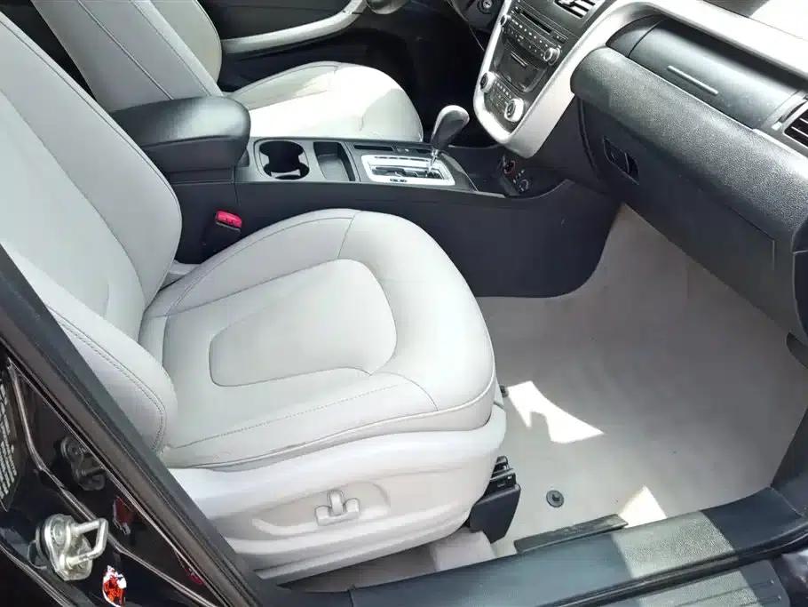 Besturn X80 2013 2.0L Automatic Luxury Edition — миниатюра 8