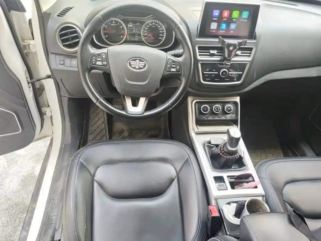 Bestune X40 2019 1.6L Manual Deluxe Edition (China VI Emission Standard) — миниатюра 7