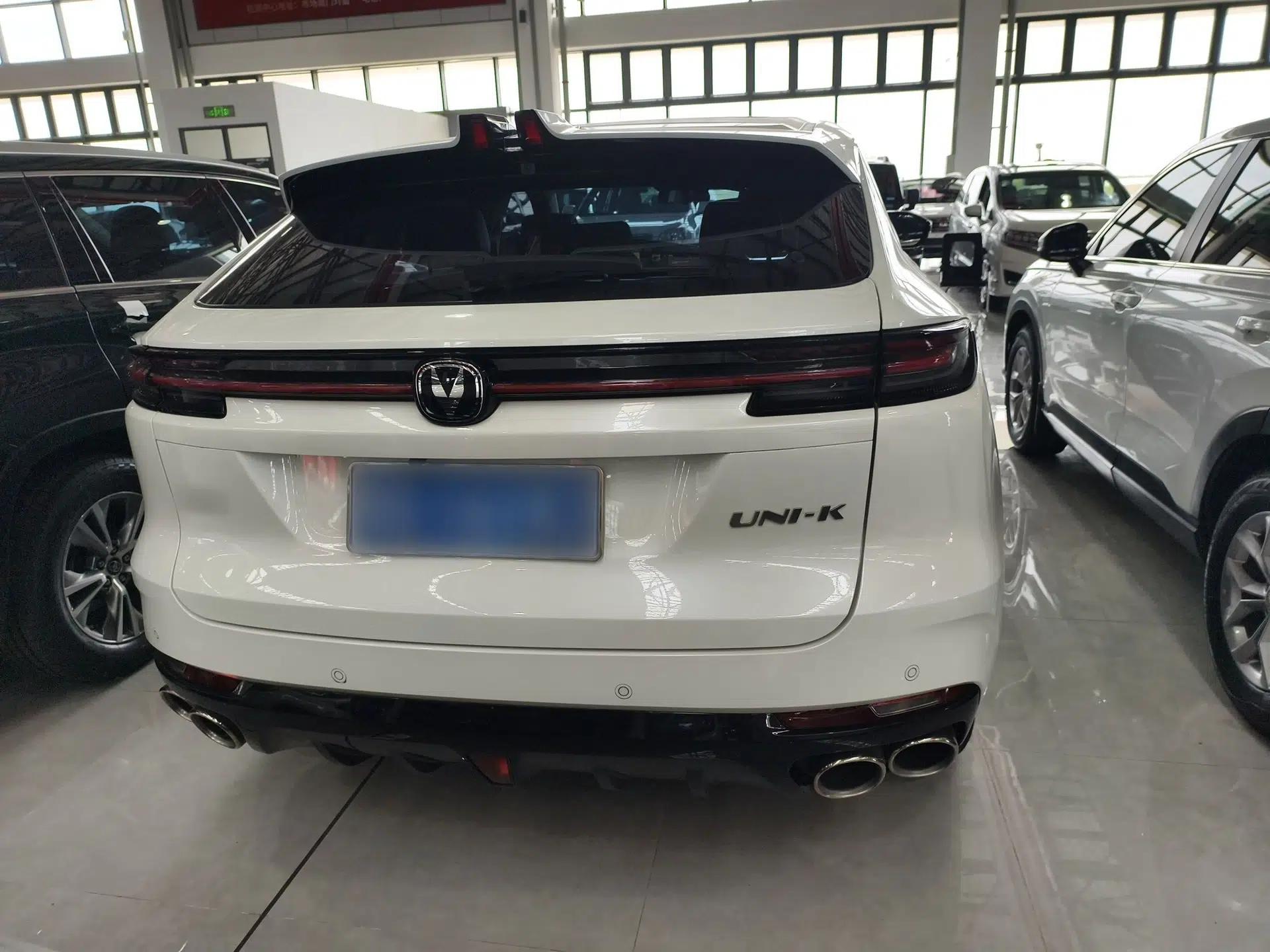 CHANGAN UNI-K 2023 2.0T Two-Wheel Drive Enjoyment Version — миниатюра 5