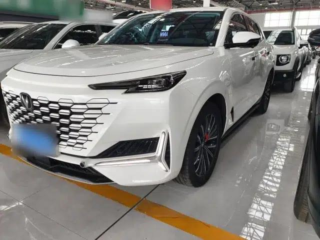 CHANGAN UNI-K 2023 2.0T Two-Wheel Drive Enjoyment Version