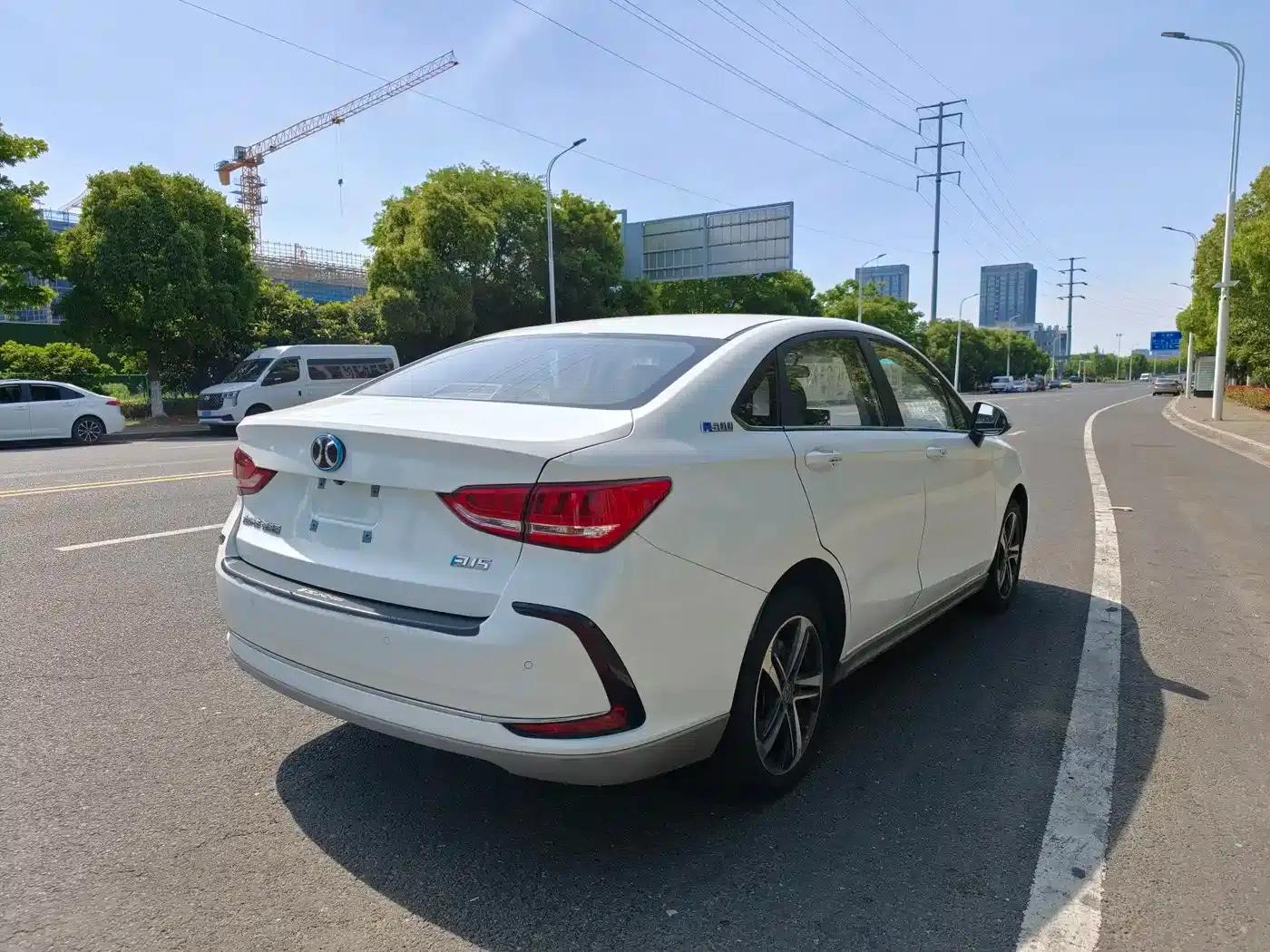 Beijing EU5 2018 R500 Smart Wind Edition — миниатюра 10