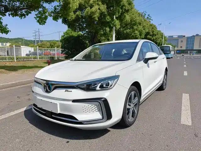 Beijing EU5 2018 R500 Smart Wind Edition