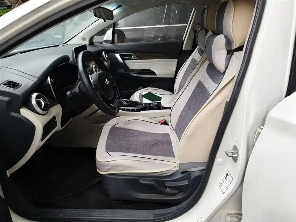 Beijing EU5 2018 R500 Smart Wind Edition — миниатюра 12