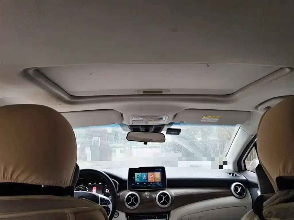 Beijing EU5 2018 R500 Smart Wind Edition — миниатюра 15