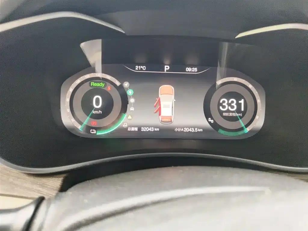 Beijing EU5 2018 R500 Smart Wind Edition — миниатюра 8