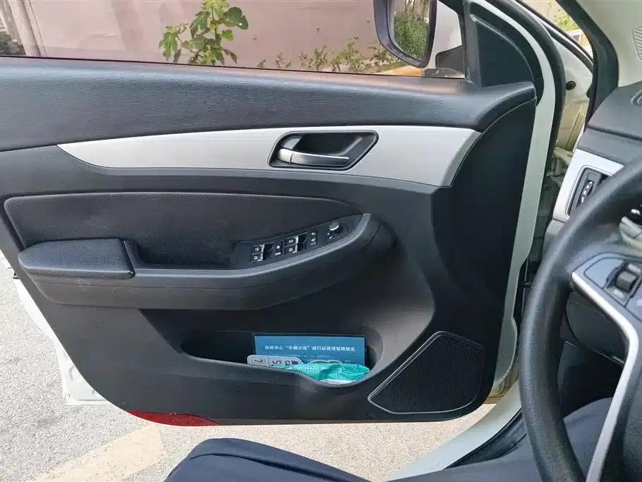 Senova X55 2016 1.5T CVT Comfort Edition — миниатюра 7