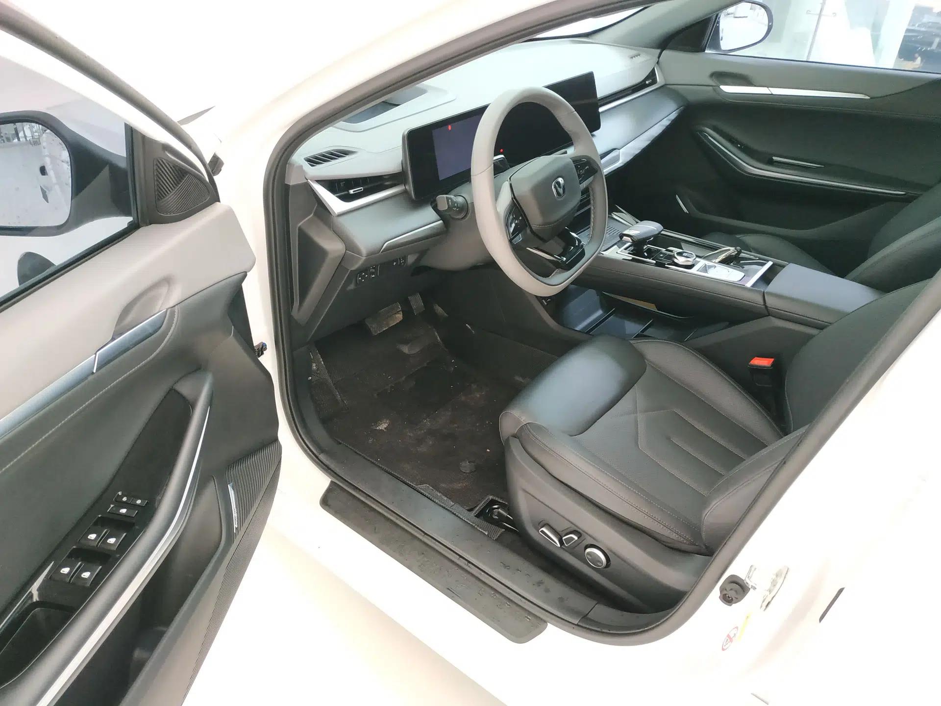 CHANGAN Ruicheng PLUS 2023 1.5T DCT Flagship Edition — миниатюра 19