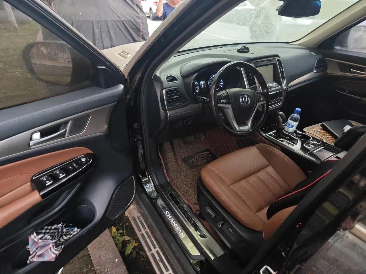 CHANGAN CS95 2017 2.0T Two-Wheel Drive Zhitu Edition — миниатюра 17