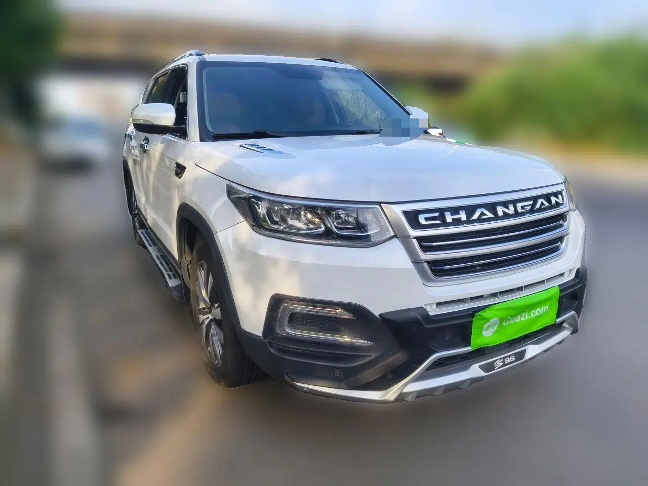 CHANGAN CS95 2017 2.0T Two-Wheel Drive Zhitu Edition — миниатюра 3