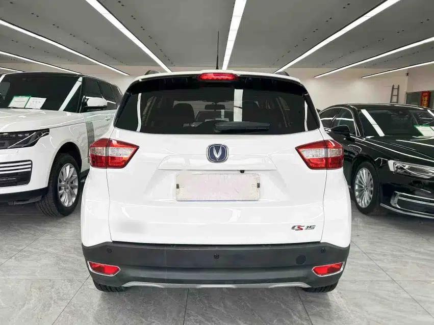 CHANGAN CS15 2016 1.5L Automatic Fashion Edition — миниатюра 3