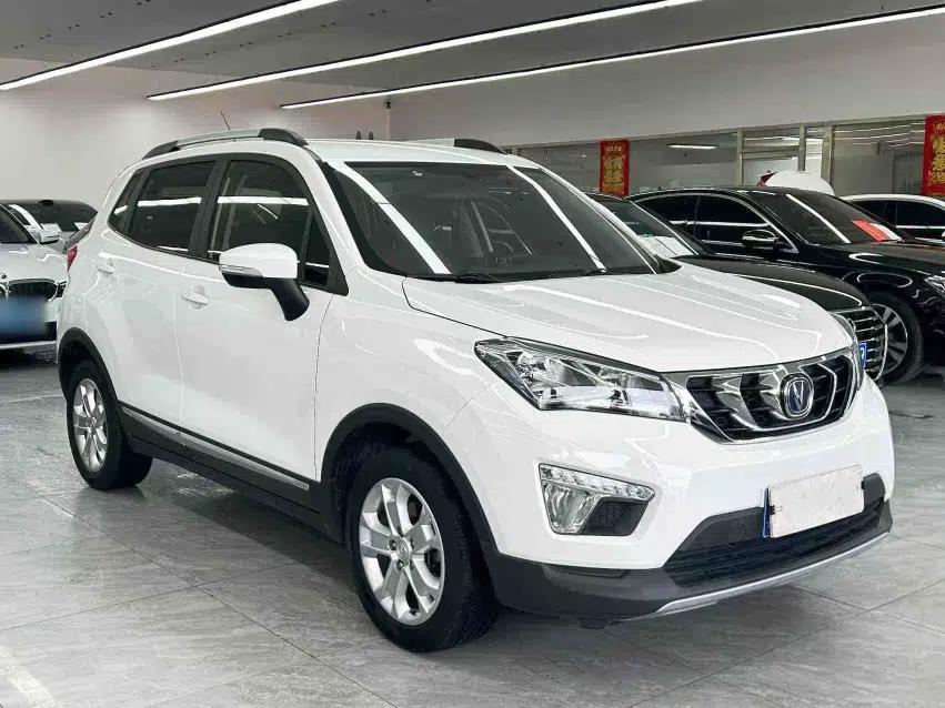 CHANGAN CS15 2016 1.5L Automatic Fashion Edition — миниатюра 4