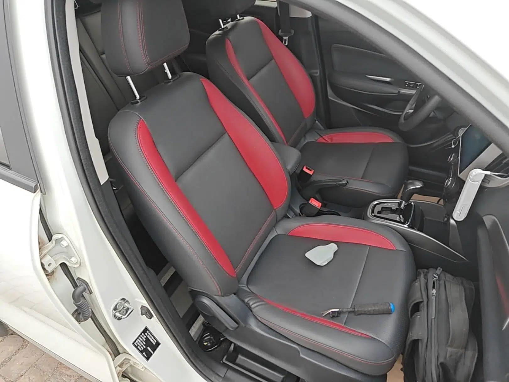 CHANGAN CS15 2016 1.5L Automatic Fashion Edition — миниатюра 9
