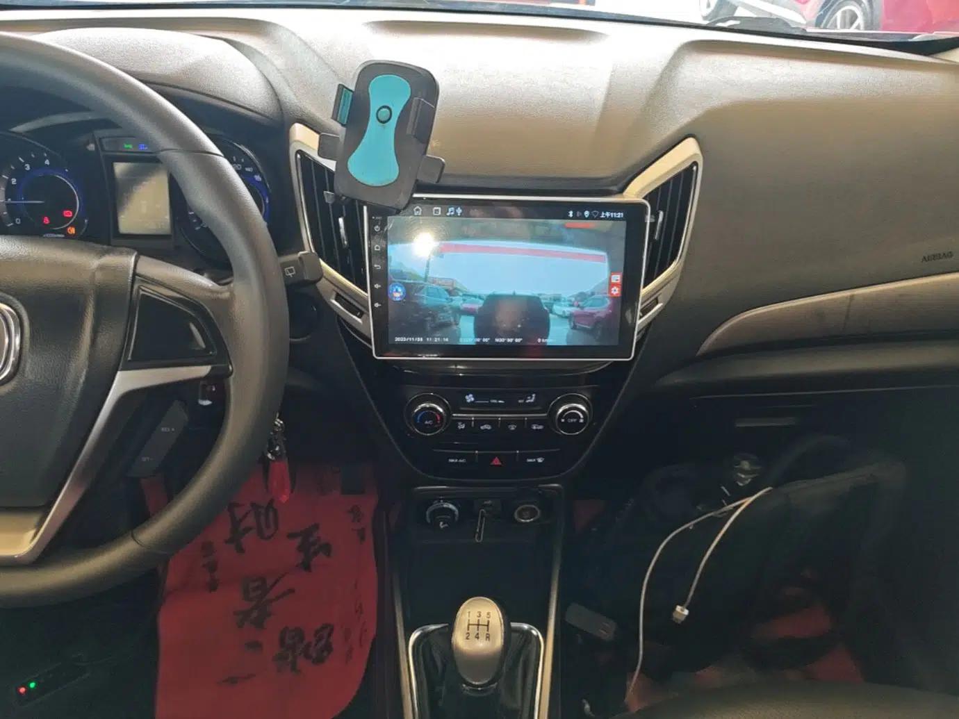 CHANGAN CS15 2016 1.5L Manual Fashion Edition — миниатюра 16