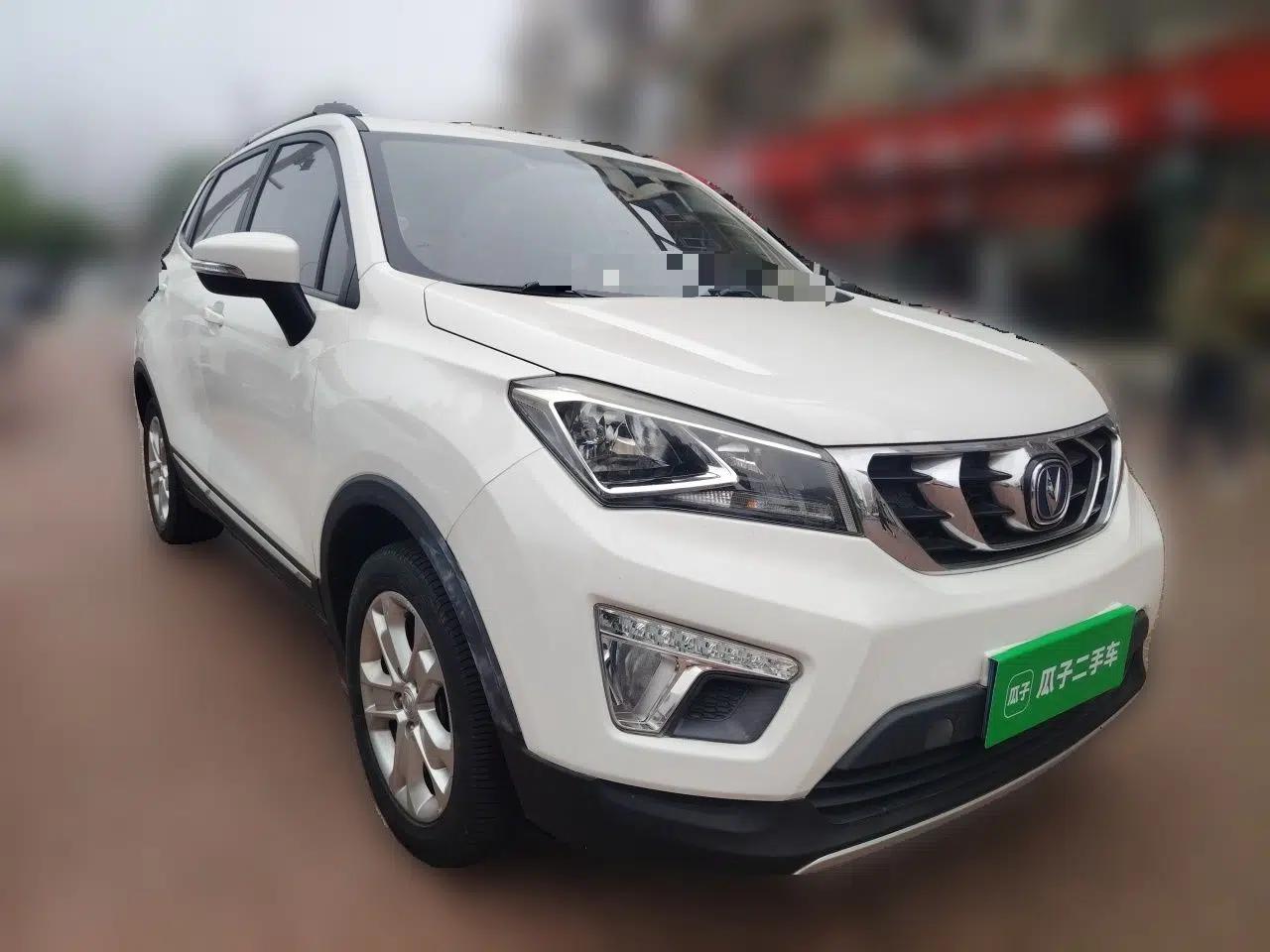 CHANGAN CS15 2017 1.5L Automatic Luxury Model with Sunroof — миниатюра 3