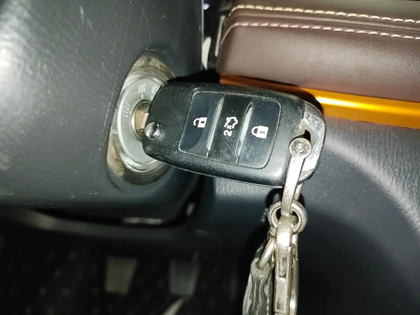 CHANGAN Eado DT 2019 1.6L Manual Comfort Model China VI Standard — миниатюра 12