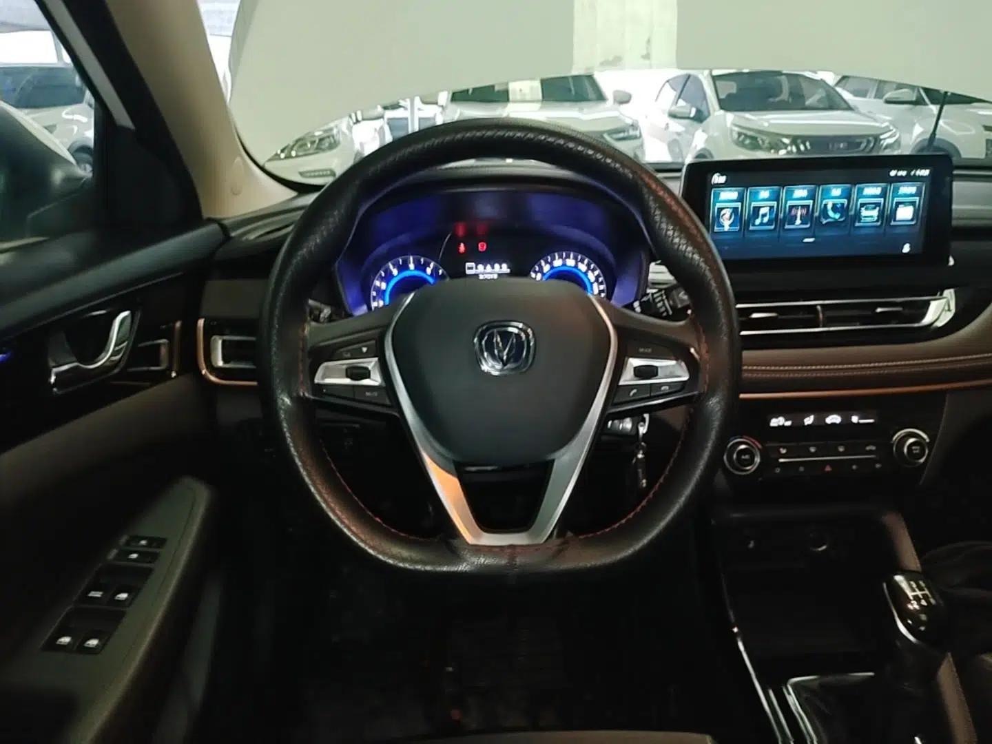 CHANGAN Eado DT 2019 1.6L Manual Comfort Model China VI Standard — миниатюра 14