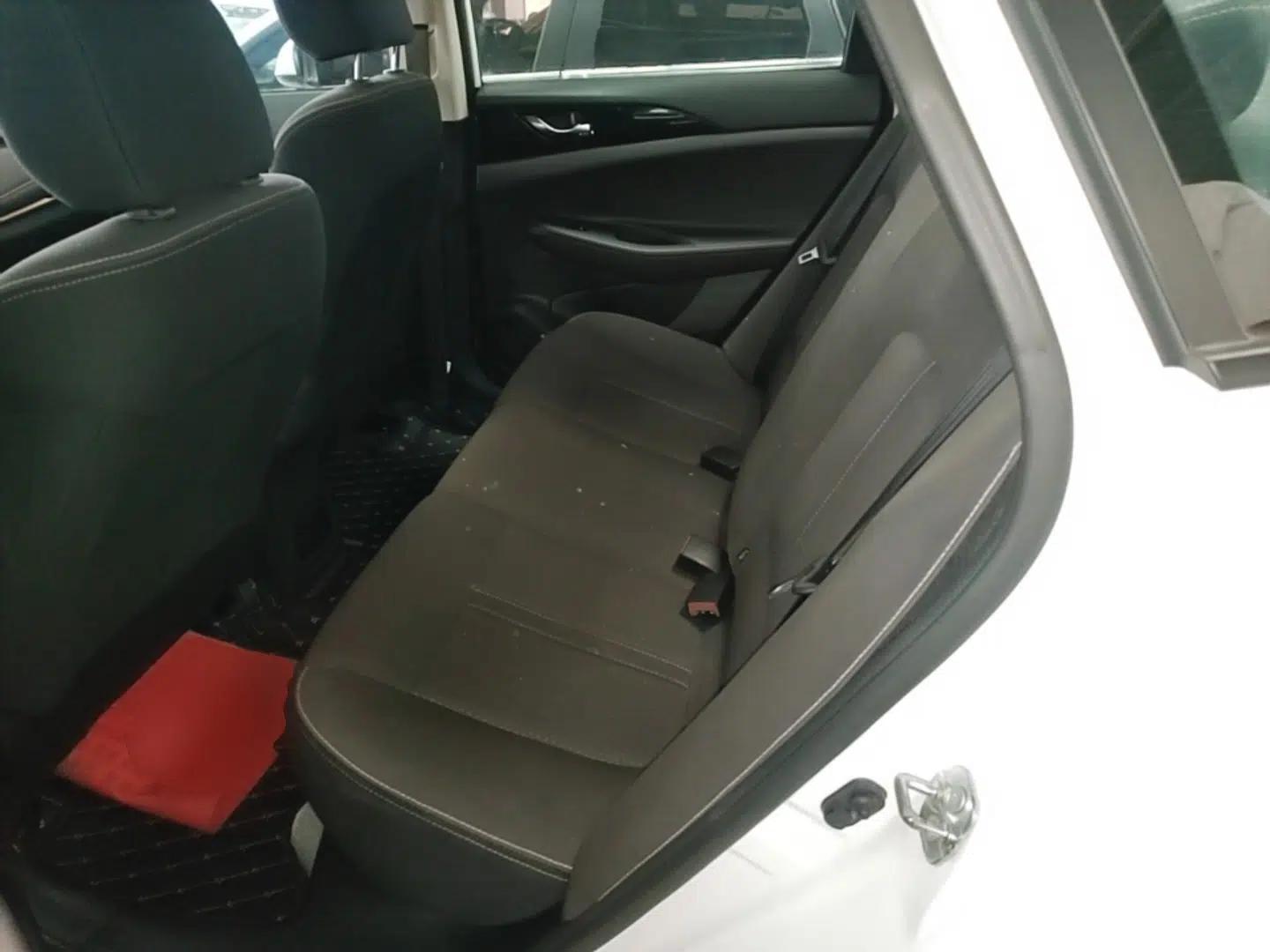 CHANGAN Eado DT 2019 1.6L Manual Comfort Model China VI Standard — миниатюра 20