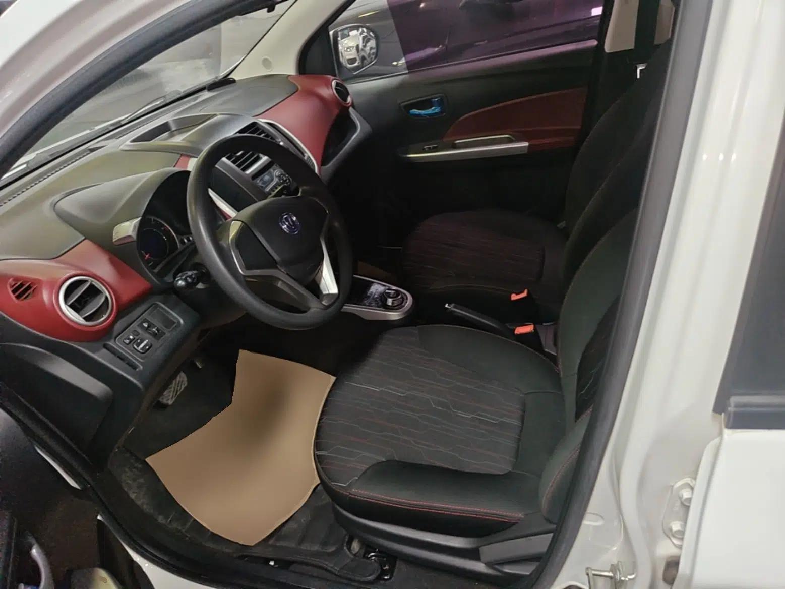 CHANGAN Benni 2015 1.4L IMT Luxury Model China V Standard — миниатюра 18