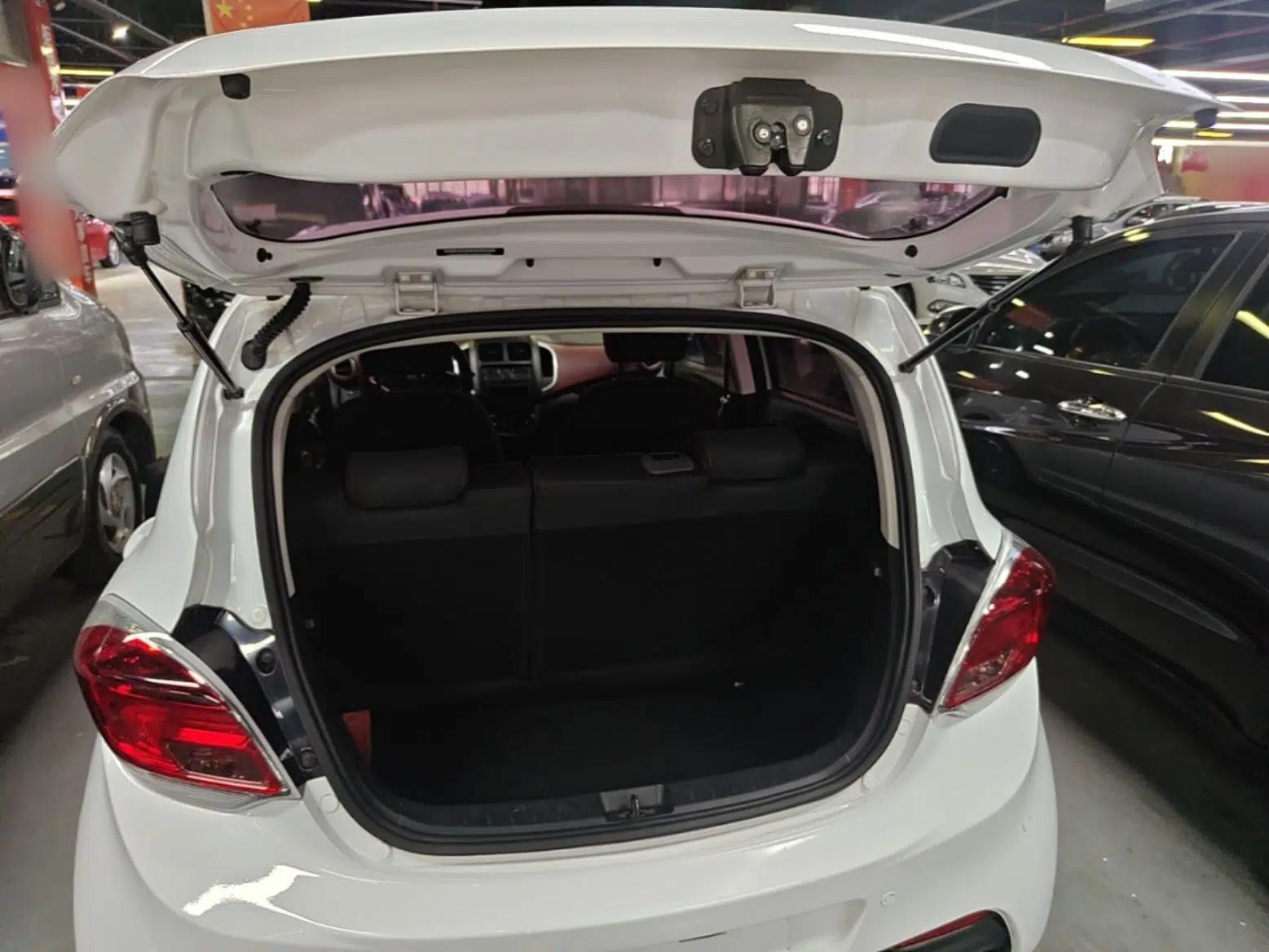 CHANGAN Benni 2015 1.4L IMT Luxury Model China V Standard — миниатюра 22
