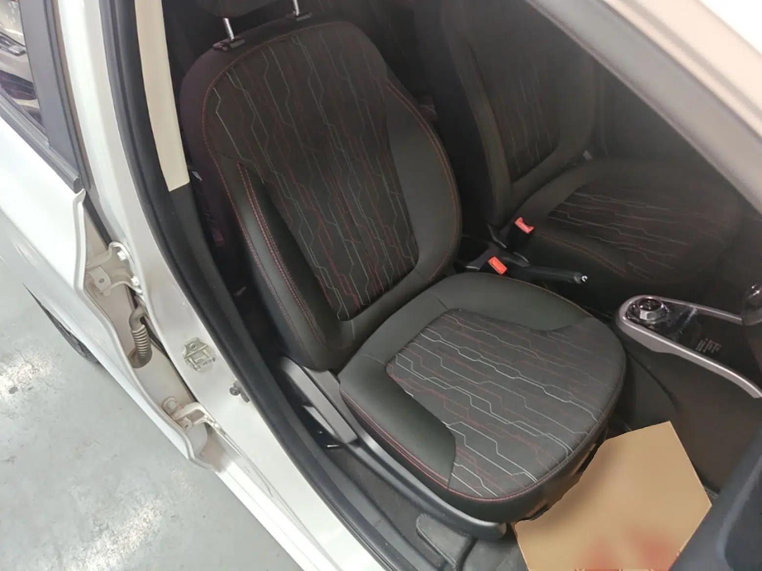CHANGAN Benni 2015 1.4L IMT Luxury Model China V Standard — миниатюра 23