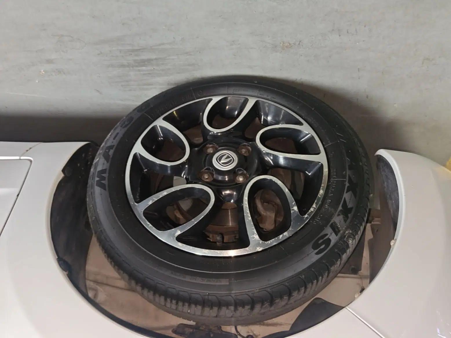 CHANGAN Benni 2015 1.4L IMT Luxury Model China V Standard — миниатюра 8
