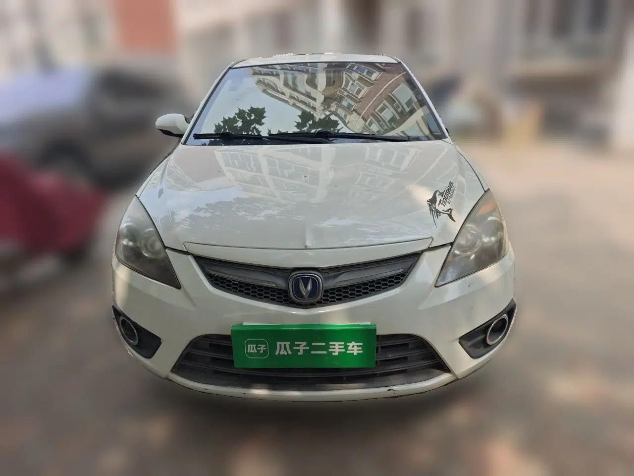 CHANGAN Alsvin 2012 Sedan 1.5L Manual Luxury Model — миниатюра 2