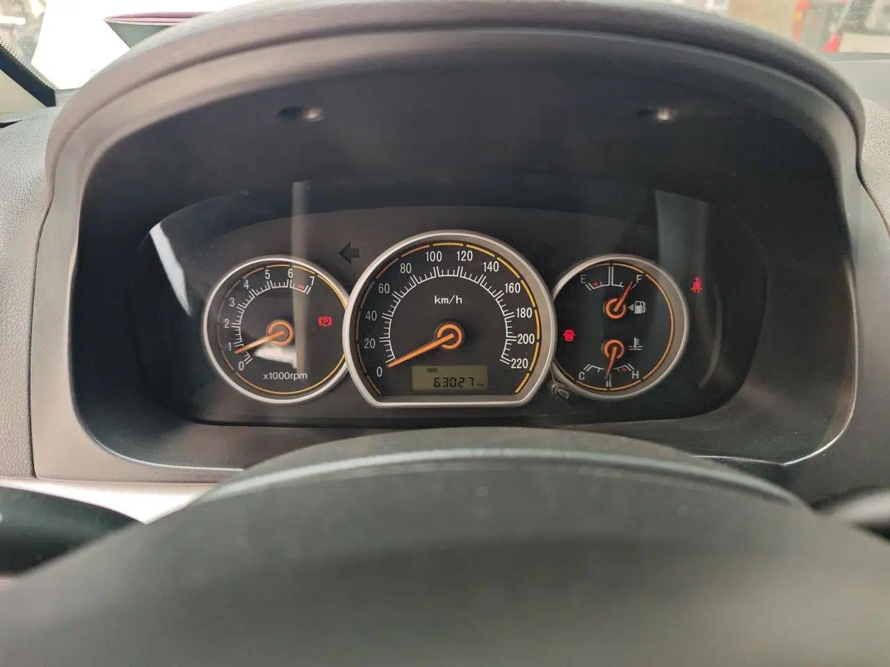 CHANGAN Alsvin 2012 Sedan 1.5L Manual Luxury Model — миниатюра 12