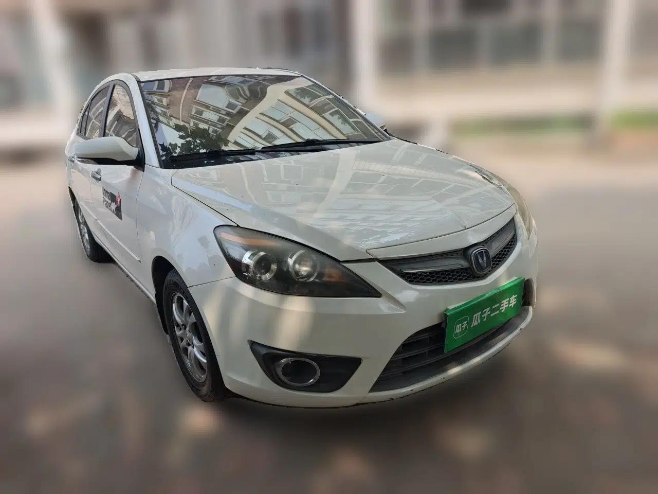 CHANGAN Alsvin 2012 Sedan 1.5L Manual Luxury Model — миниатюра 3