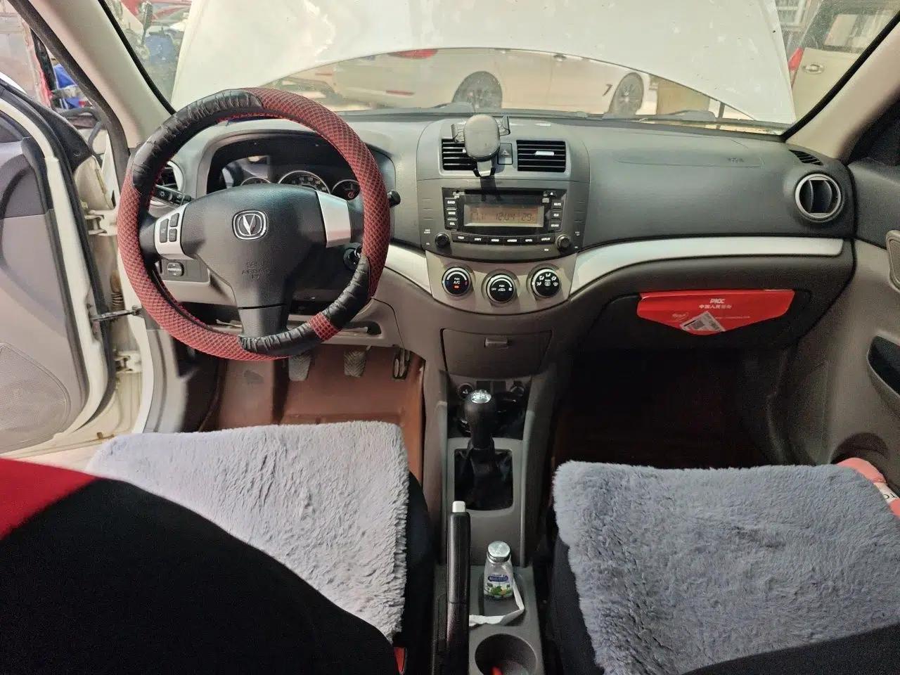 CHANGAN Alsvin 2012 Sedan 1.5L Manual Luxury Model — миниатюра 10