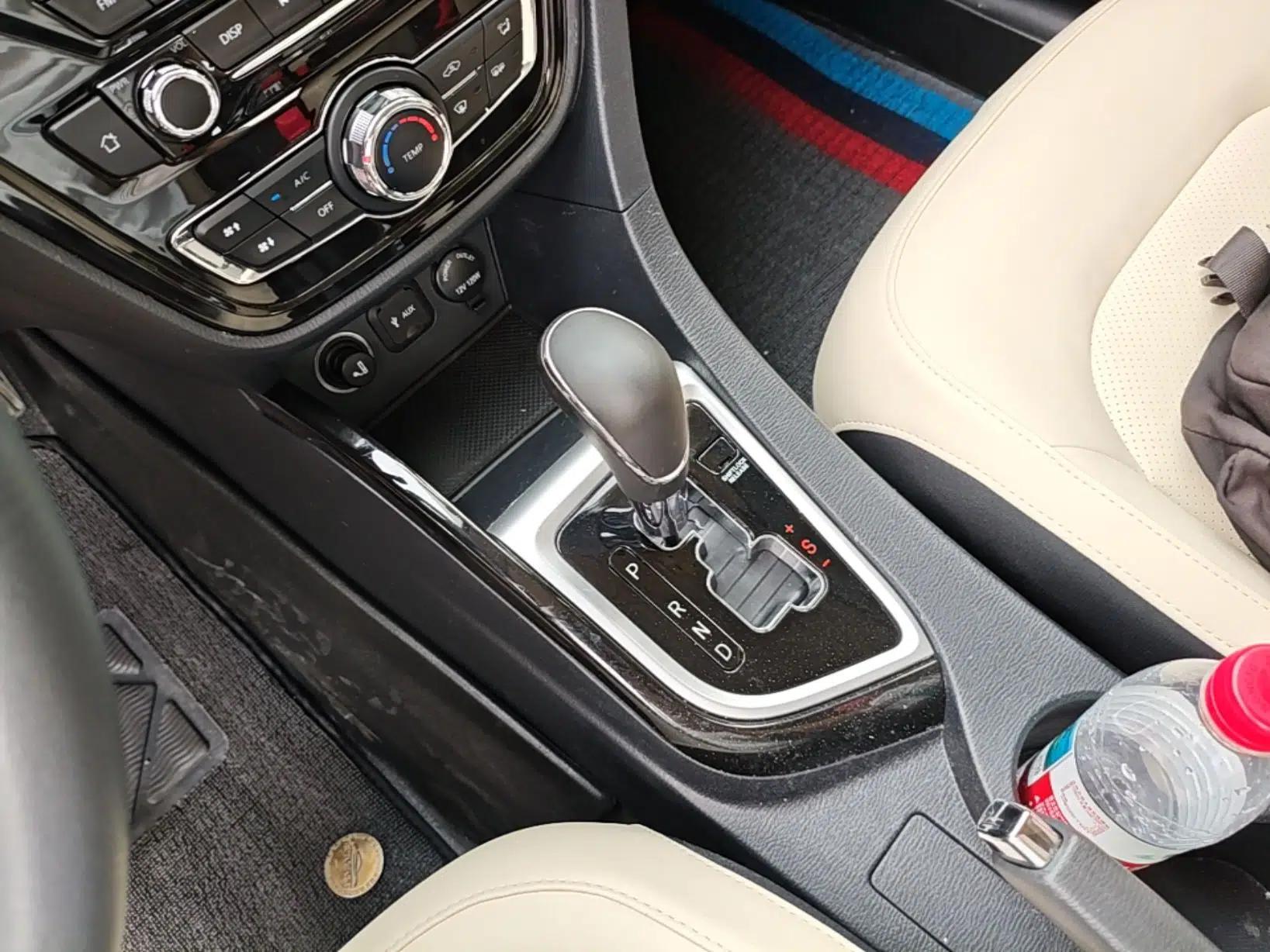 CHANGAN Alsvin V7 2016 1.6L Automatic Enjoyment Model China V Standard — миниатюра 17