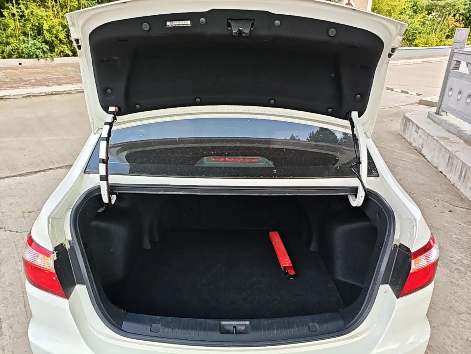 CHANGAN Alsvin V7 2016 1.6L Automatic Enjoyment Model China V Standard — миниатюра 22