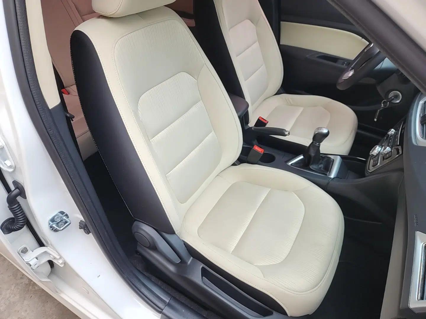 CHANGAN Alsvin V7 2016 1.6L Manual Joyride Model China V Standard — миниатюра 23