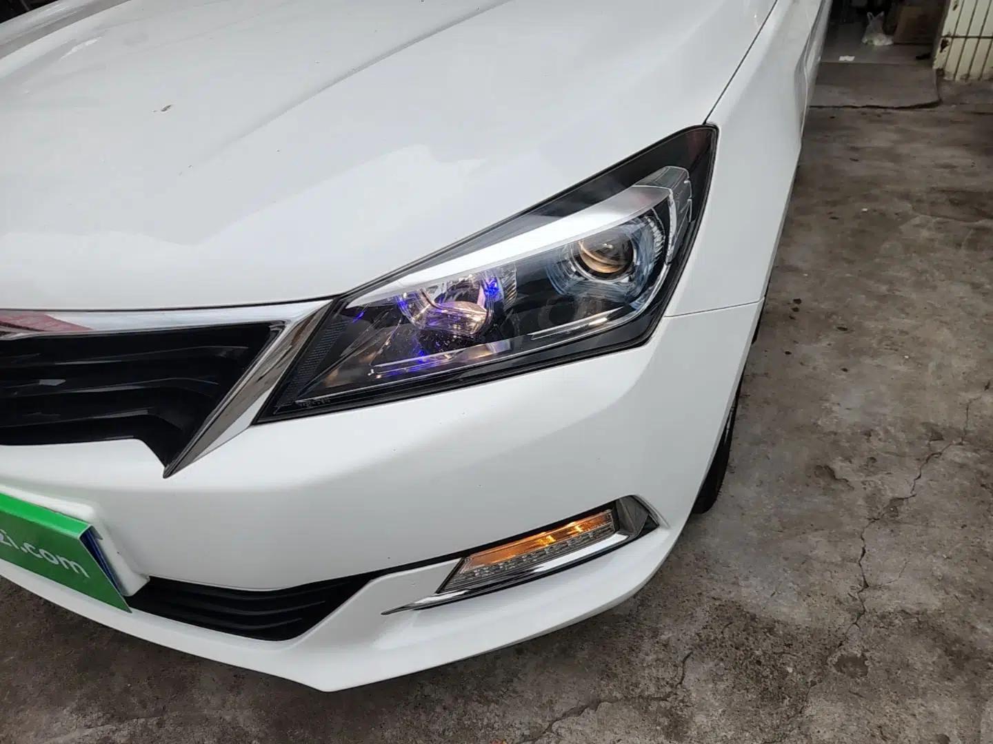 CHANGAN Alsvin V7 2016 1.6L Manual Joyride Model China V Standard — миниатюра 9