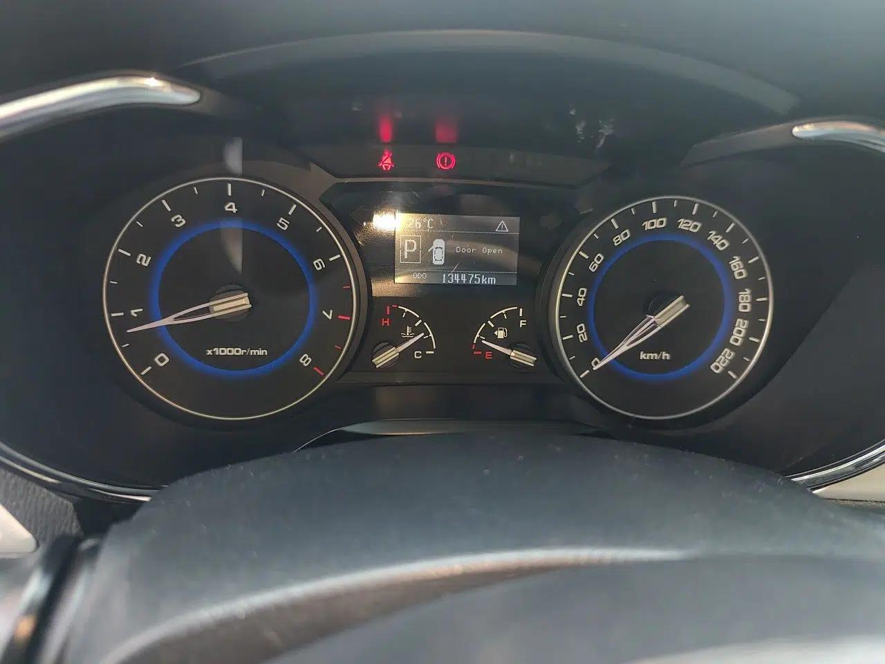 CHANGAN Alsvin V7 2015 1.6L Automatic Enjoyment Model China IV Standard — миниатюра 12