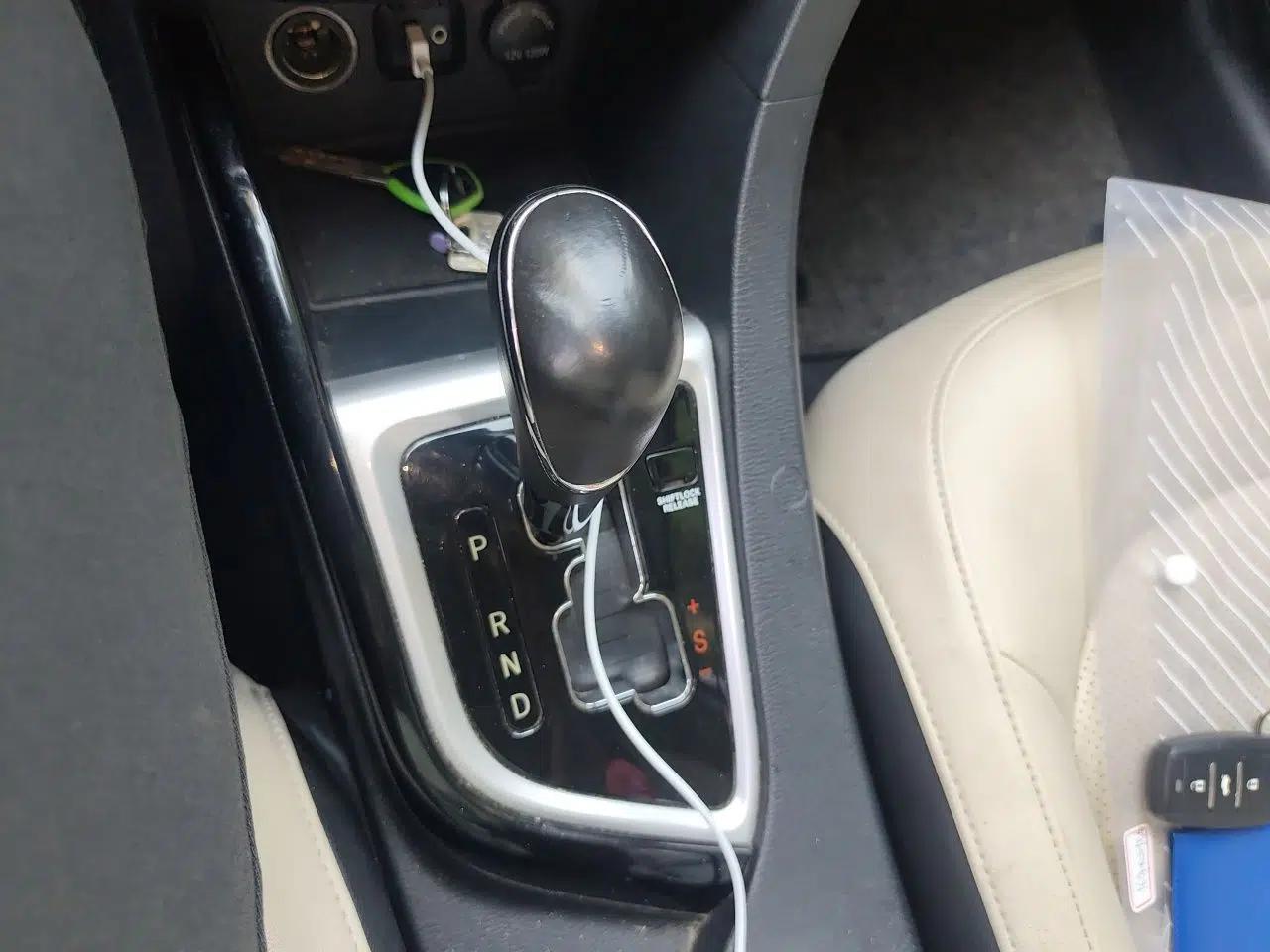 CHANGAN Alsvin V7 2015 1.6L Automatic Enjoyment Model China IV Standard — миниатюра 15