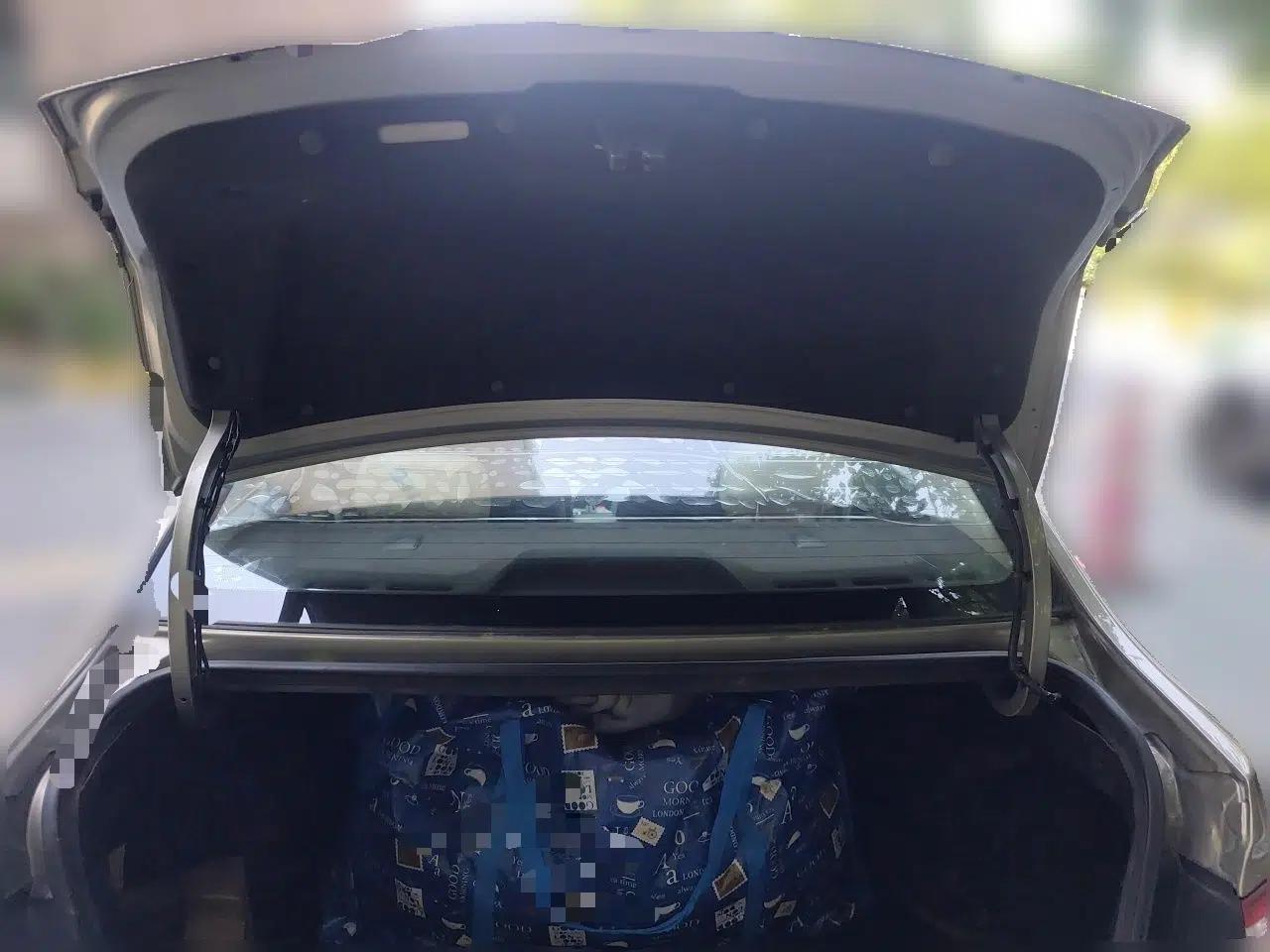 CHANGAN Alsvin V7 2015 1.6L Automatic Enjoyment Model China IV Standard — миниатюра 20