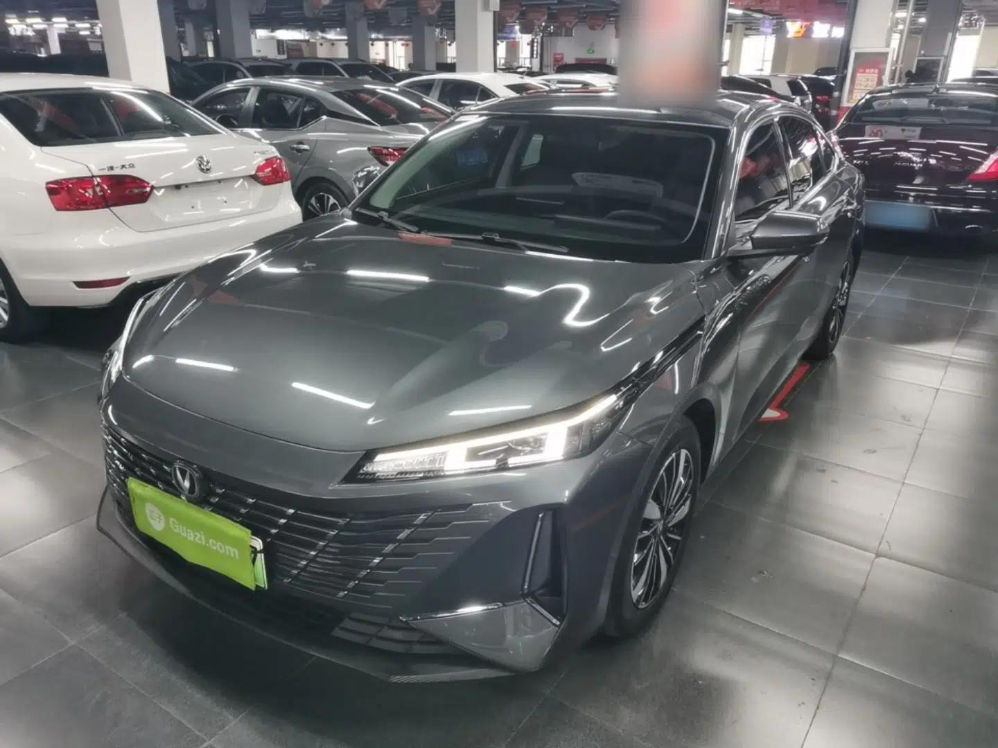 CHANGAN Eado PHEV 2025 Smart New Blue Whale 145KM Battleship Edition — миниатюра 1