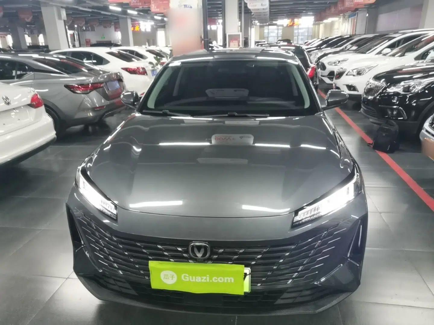 CHANGAN Eado PHEV 2025 Smart New Blue Whale 145KM Battleship Edition — миниатюра 2