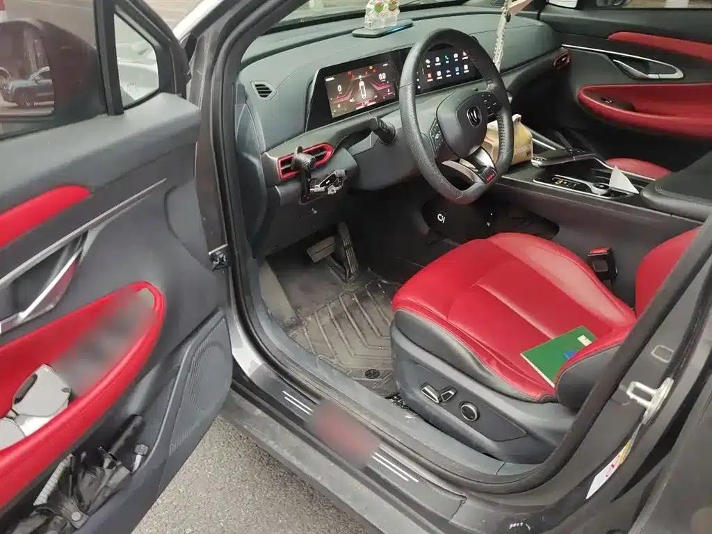 Changan UNI-T 2020 1.5T Flagship Edition — миниатюра 14
